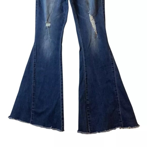 NWT YMI Jeans Gigi High Rise Fit To Twisted Flare Frayed Blue Womens Size 5/27 - Picture 4 of 9